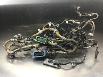 Kaapelit/ Johdot LIEBHERR