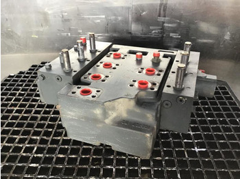 Hydrauliikka LIEBHERR