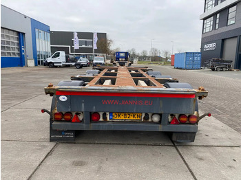 Konttialus/ Vaihtokuormatilat puoliperävaunu Pacton TXC 343 Multi / 3x Extendable / 1x Lift Axle: kuva Konttialus/ Vaihtokuormatilat puoliperävaunu Pacton TXC 343 Multi / 3x Extendable / 1x Lift Axle