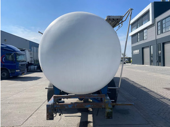 Säiliöpuoliperävaunu Van Hool Tank / For Parts / Inox / 3 compartments / ADR / 31500 LT: kuva Säiliöpuoliperävaunu Van Hool Tank / For Parts / Inox / 3 compartments / ADR / 31500 LT