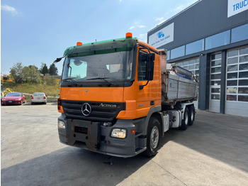 Kippiauto kuorma-auto MERCEDES-BENZ Actros 2641