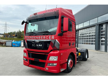 Vetopöytäauto MAN TGX 18.440