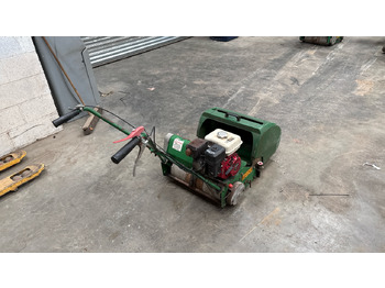 Ruohonleikkuri DENNIS FT20 PEDESTRIAN CYLINDER MOWER WITH 9K UNIT AND GRASS BOX: kuva Ruohonleikkuri DENNIS FT20 PEDESTRIAN CYLINDER MOWER WITH 9K UNIT AND GRASS BOX