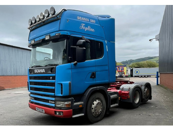 Vetopöytäauto SCANIA R164