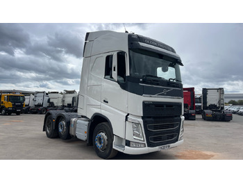 Vetopöytäauto VOLVO FH 500