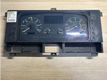 Kojelauta - Kuorma-auto Mercedes Benz Econic Kombiinstrument / Tacho A0044469121: kuva Kojelauta - Kuorma-auto Mercedes Benz Econic Kombiinstrument / Tacho A0044469121