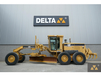 Tiehöylä CATERPILLAR 12H