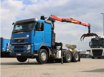 Puuauto VOLVO FH