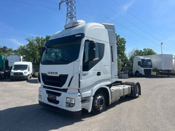 Vetopöytäauto IVECO Stralis 440