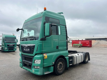 Vetopöytäauto MAN TGX 18.480