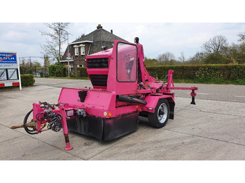 Kantojyrsin VERMEER SC1102 stobbenfrees/stronkenfrees op aanhanger: kuva Kantojyrsin VERMEER SC1102 stobbenfrees/stronkenfrees op aanhanger