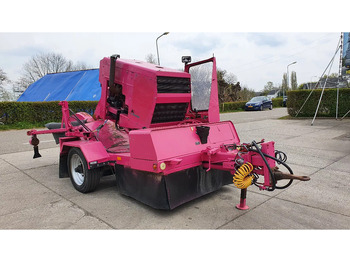 Kantojyrsin VERMEER SC1102 stobbenfrees/stronkenfrees op aanhanger: kuva Kantojyrsin VERMEER SC1102 stobbenfrees/stronkenfrees op aanhanger