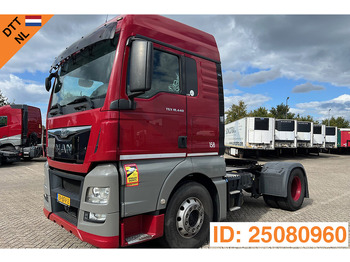 Vetopöytäauto MAN TGX 18.440