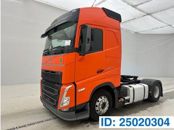 Vetopöytäauto VOLVO FH 500