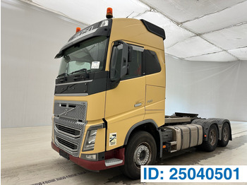 Vetopöytäauto VOLVO FH16 750