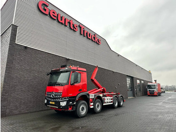 Kuorma-auto - vaijerivaihtolava Mercedes-Benz Arocs 8X4 VDL S-30-6600 HAAKARMSYSTEEM/ABROLLKIPPER/HOOKLIFT: kuva Kuorma-auto - vaijerivaihtolava Mercedes-Benz Arocs 8X4 VDL S-30-6600 HAAKARMSYSTEEM/ABROLLKIPPER/HOOKLIFT