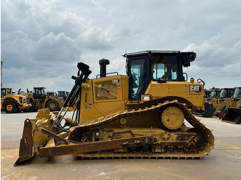 Puskutraktori CATERPILLAR D6