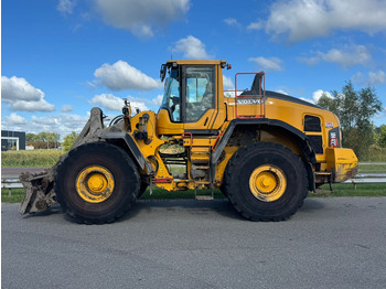 Pyöräkuormaaja VOLVO L220H