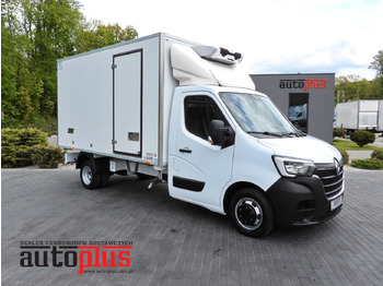 Kylmäauto RENAULT Master