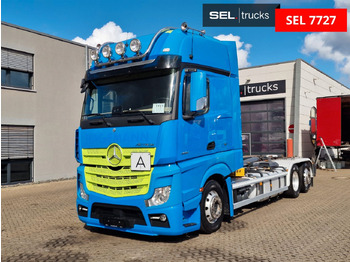 Koukkulava kuorma-auto MERCEDES-BENZ Actros 2551