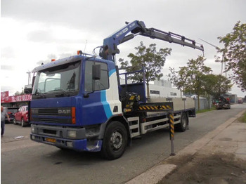 Nosturiauto DAF 75 270