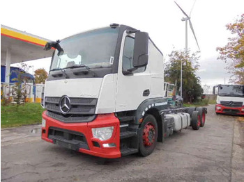 Kuljetin kuorma-auto MERCEDES-BENZ Actros
