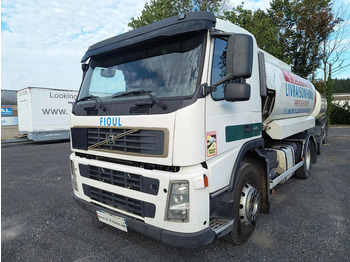 Säiliöauto VOLVO FM 440