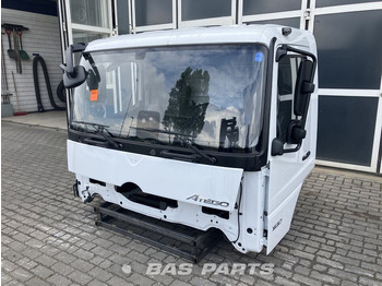 Ohjaamo ja sisustus MERCEDES-BENZ Atego