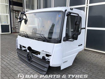 Ohjaamo ja sisustus MERCEDES-BENZ Atego
