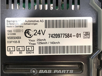 Kojelauta - Kuorma-auto Renault Midlum Euro 4-5 Instrumentenpaneel Renault 7420977584: kuva Kojelauta - Kuorma-auto Renault Midlum Euro 4-5 Instrumentenpaneel Renault 7420977584