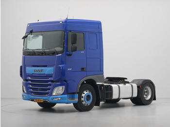 Vetopöytäauto DAF XF 450 FT Space Cab, PTO: kuva Vetopöytäauto DAF XF 450 FT Space Cab, PTO