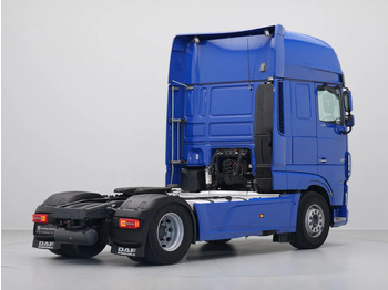 Vetopöytäauto DAF XF 530 FT, Manual Gearbox, Retarder, StandAirco: kuva Vetopöytäauto DAF XF 530 FT, Manual Gearbox, Retarder, StandAirco