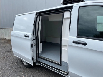 Kylmäauto Mercedes-Benz Vito VITO*NACHTKOELING*VRIEZEN-18°*CAMERA*ZIJDEUR: kuva Kylmäauto Mercedes-Benz Vito VITO*NACHTKOELING*VRIEZEN-18°*CAMERA*ZIJDEUR