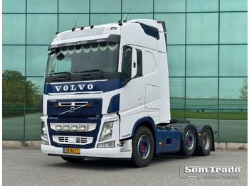 Vetopöytäauto VOLVO FH