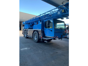 Ajoneuvonosturi LIEBHERR LTM 1030-2.1