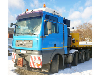 Vetopöytäauto MAN TGA