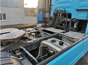 Vetopöytäauto Volvo FH460: kuva Vetopöytäauto Volvo FH460