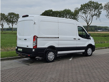 Pakettiauto Ford Transit 2.0 TDCI 130 L2H2: kuva Pakettiauto Ford Transit 2.0 TDCI 130 L2H2