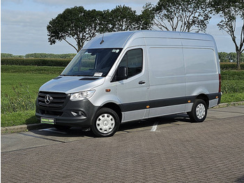 Pakettiauto Mercedes-Benz Sprinter 317 L2H2 360 Camera RWD: kuva Pakettiauto Mercedes-Benz Sprinter 317 L2H2 360 Camera RWD