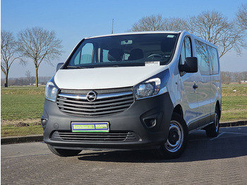 Minibussi OPEL