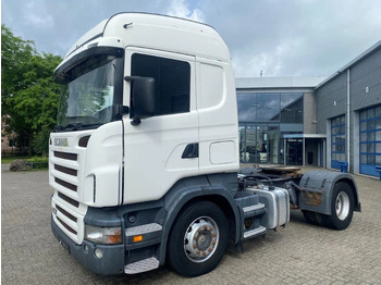 Vetopöytäauto SCANIA R 420