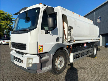 Säiliöauto VOLVO FL7