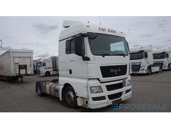 Vetopöytäauto MAN TGX 18.440