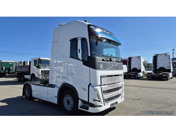 Vetopöytäauto VOLVO FH 460