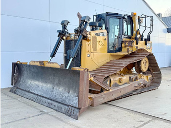 Puskutraktori CATERPILLAR D6T