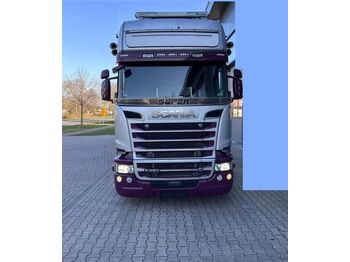 Vetopöytäauto SCANIA R 580
