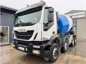 Betoniauto IVECO Trakker