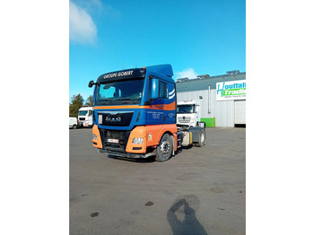 Vetopöytäauto MAN TGX 18.440