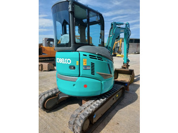 Minikuormaaja KOBELCO SK28SR-6: kuva Minikuormaaja KOBELCO SK28SR-6