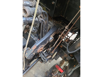 Hydrauliikka Case Jx, New Holland Tdd Jx80, Td80d  Hydraulic Lift Cover Assy 5093994, 5093995: kuva Hydrauliikka Case Jx, New Holland Tdd Jx80, Td80d  Hydraulic Lift Cover Assy 5093994, 5093995